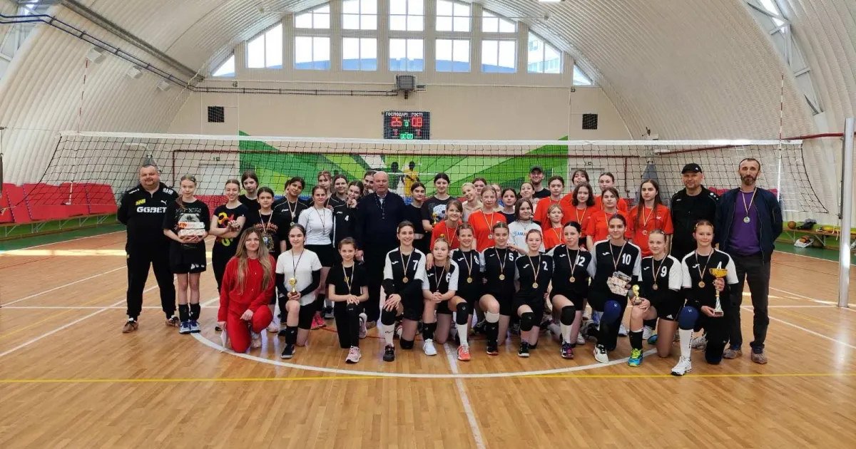 Фото зі сторінки у фейсбуці "ДЮСШ Богодухів" Нові спортивні досягнення вихованок відділення волейболу Богодухівської ДЮСШ (фото) на порталі Gromada Group