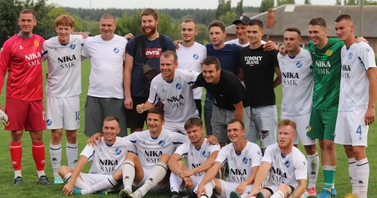 Фото з фейсбук-сторінки Богодуховської міської ради На чемпіонаті Харківщини з футболу богодухівська команда ФК "NIKA SMK" розгромила "Агро-ЮА Троїцьке" (подробиці) на порталі Gromada Group