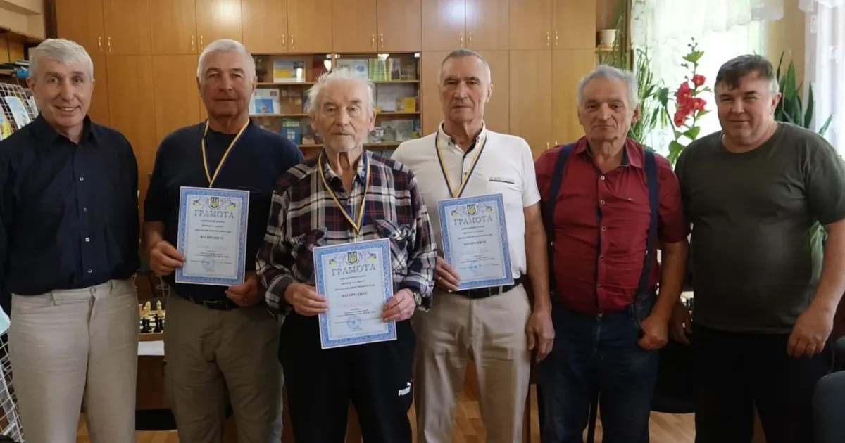 Фото зі сторінки у фейсбуці «Богодухівська публічна бібліотека» У Богодухові пройшов черговий міський турнір з шахів (багато фото) на порталі Gromada Group