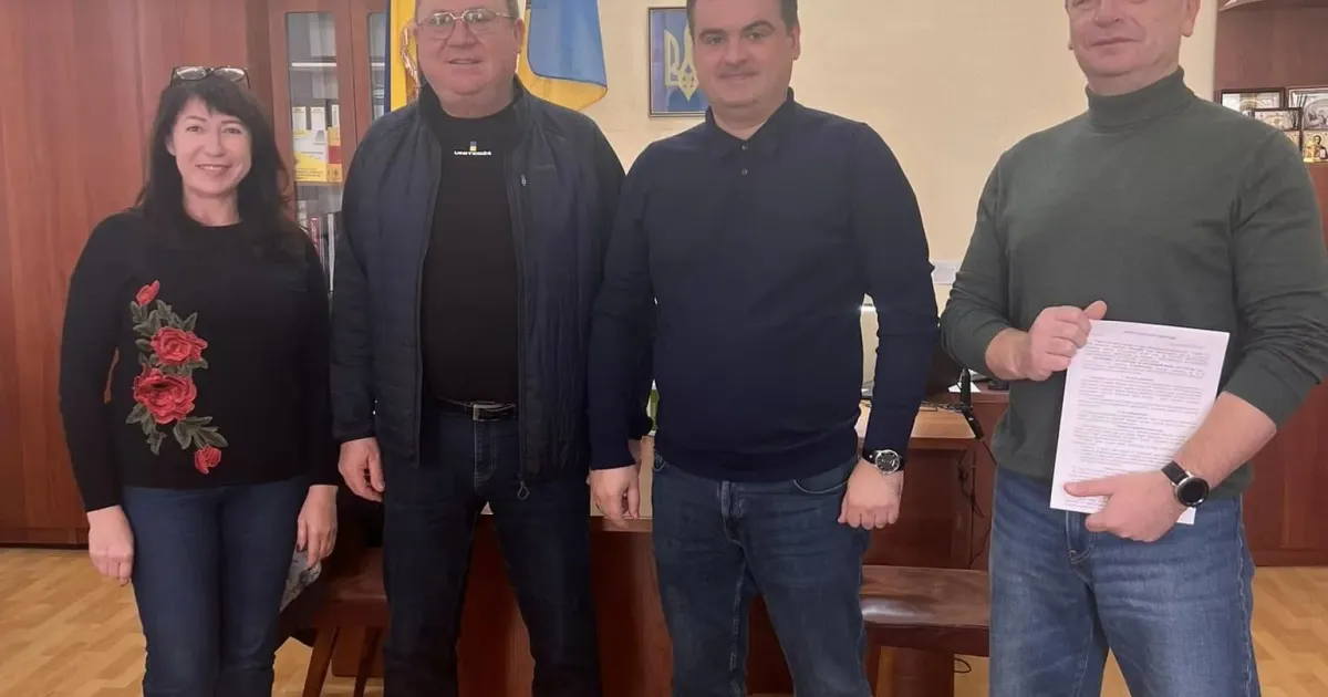 У Богодухівській громаді ми започаткували вкрай важливу справу. Між міською радою та Благодійним фондом "Благороб" було підписано Меморандум про співпрацю.