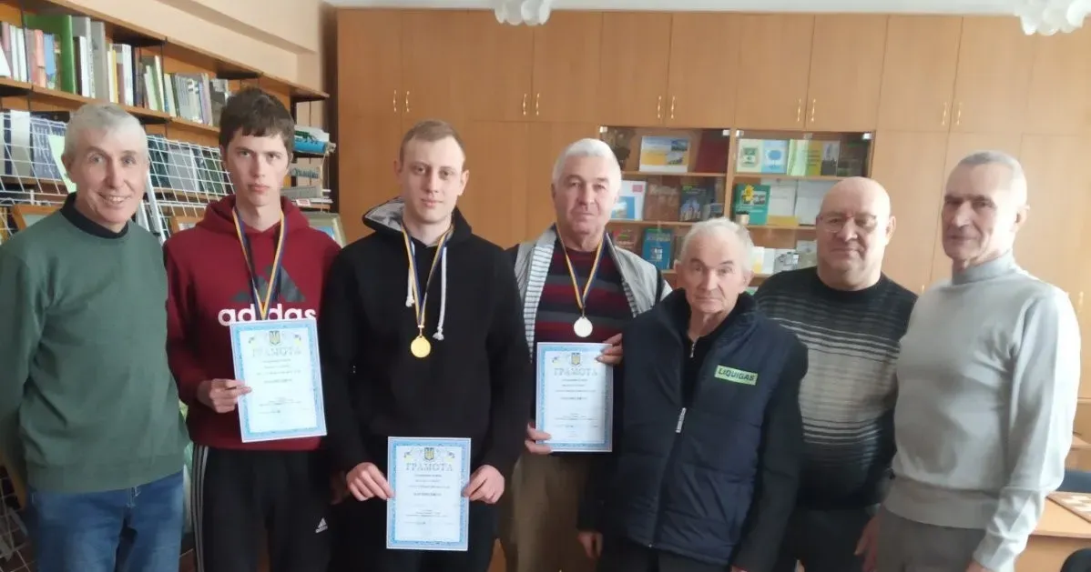 У Богодухові пройшов міський турнір з шахів до Міжнародного дня спорту (фото) У Богодухові пройшов міський турнір з шахів до Міжнародного дня спорту (фото) на порталі Gromada Group
