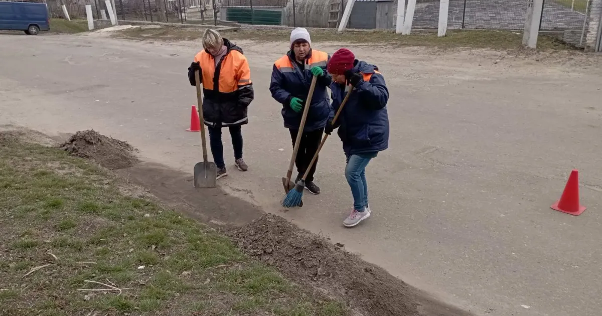 Фото із сайту Богодуховської міської ради У двомісячнику з благоустрою запрошують взяти участь жителів Богодухівської громади та організації незалежно від форм власності на порталі Gromada Group