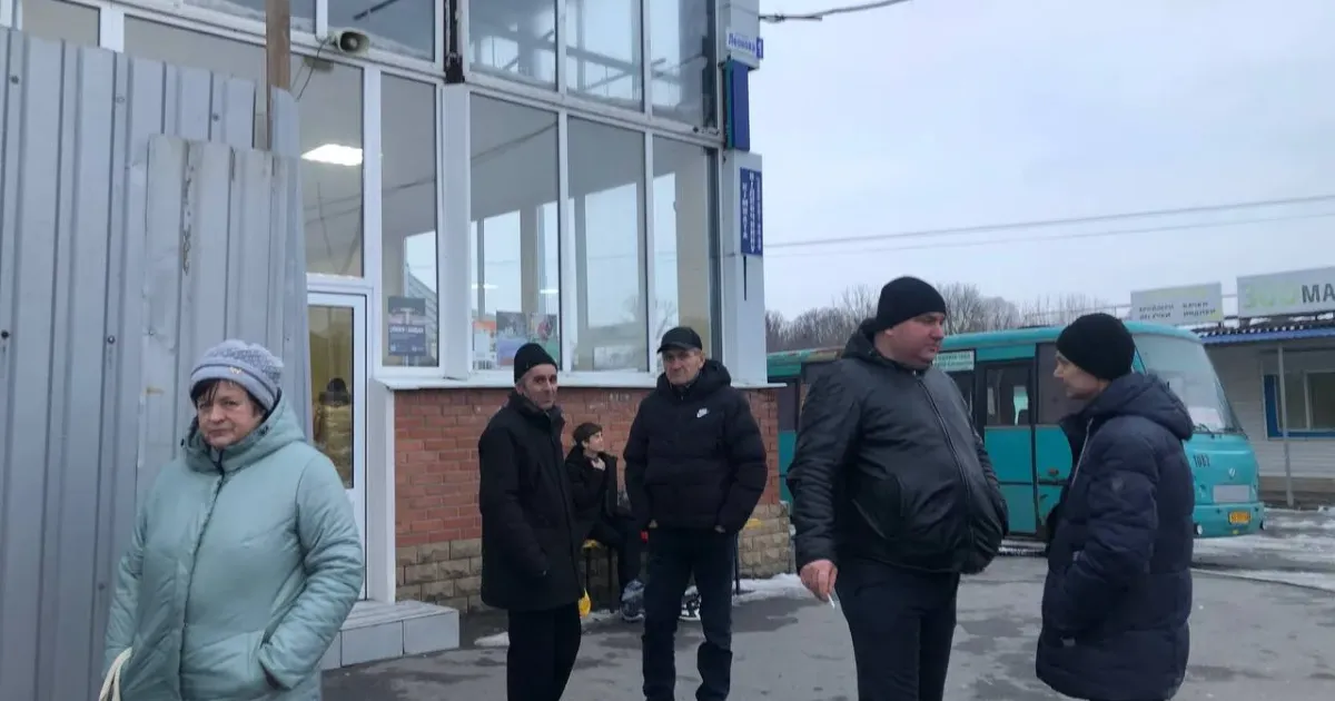 Головна світлина новини на сайті Gromada Group Автостанція «Богодухів»: рейсів пів сотні, напрямки -різні… на порталі Gromada Group