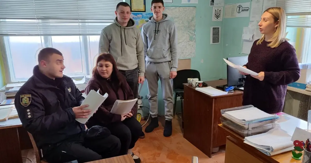Головна світлина новини на сайті Gromada Group Дільничні офіцери поліції прозвітували перед населенням на порталі Gromada Group
